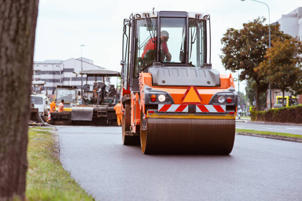 Best Driveway Paving Contractor  in Tukwila, WA