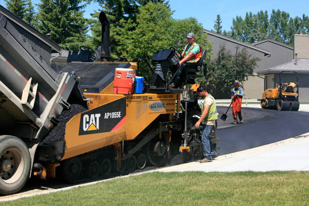 Best Interlocking Driveway Pavers  in Tukwila, WA